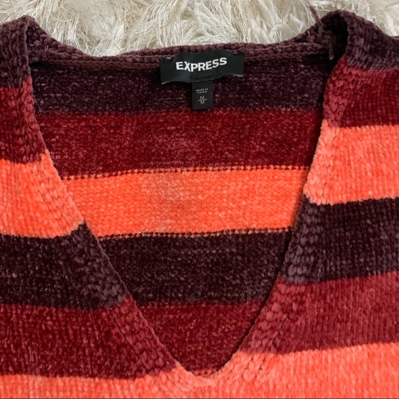 Sweater - Picture 4 of 4